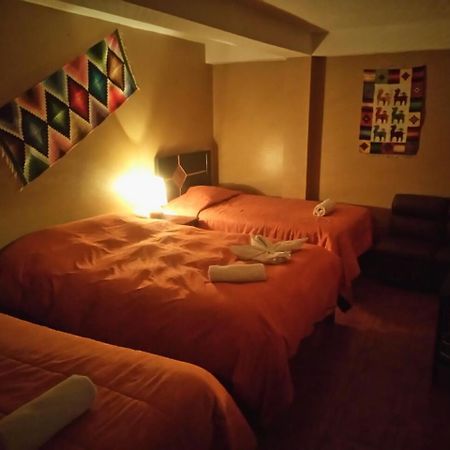 أويانتيتامْبو Wasi Away Hostel المظهر الخارجي الصورة