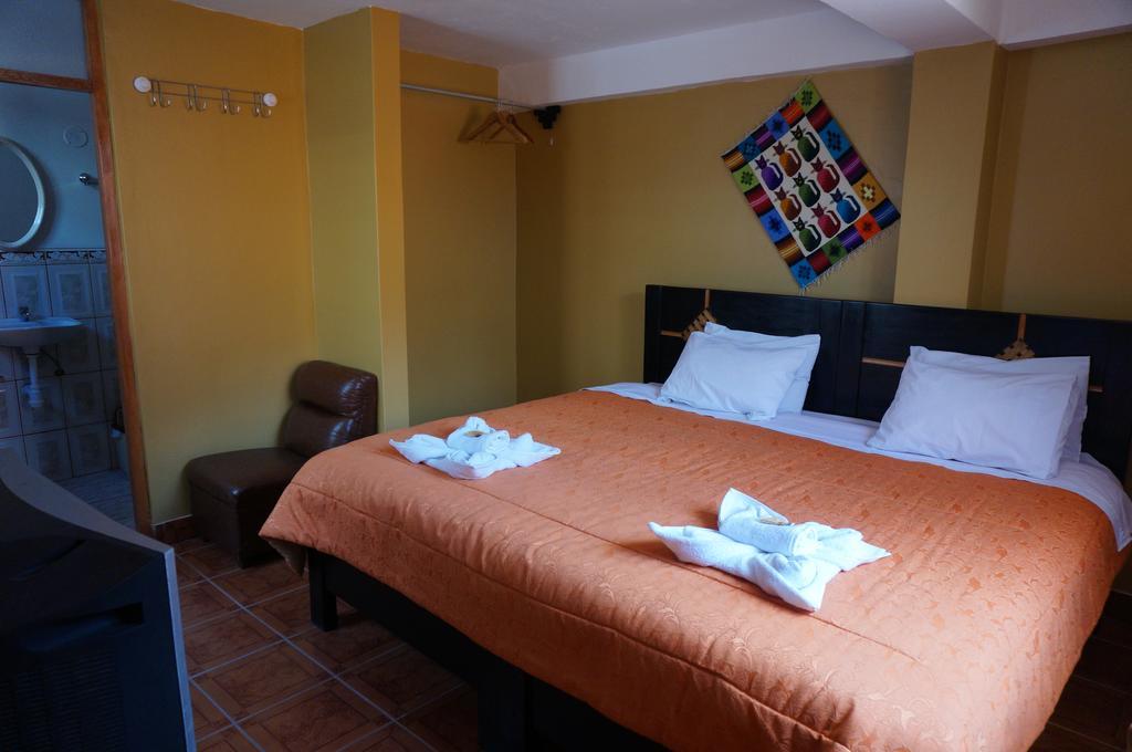 أويانتيتامْبو Wasi Away Hostel المظهر الخارجي الصورة