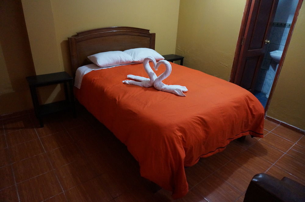 أويانتيتامْبو Wasi Away Hostel المظهر الخارجي الصورة