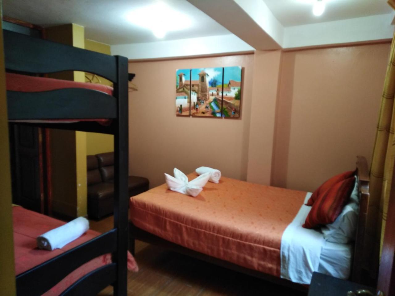 أويانتيتامْبو Wasi Away Hostel المظهر الخارجي الصورة