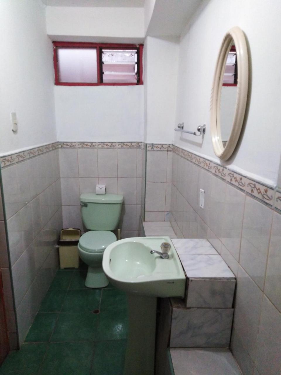 أويانتيتامْبو Wasi Away Hostel المظهر الخارجي الصورة